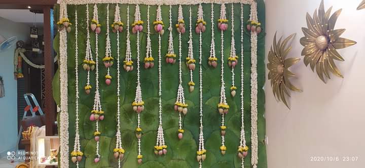 Lotus Leaf , Lotus & Rajanigandha,  Flower decoration