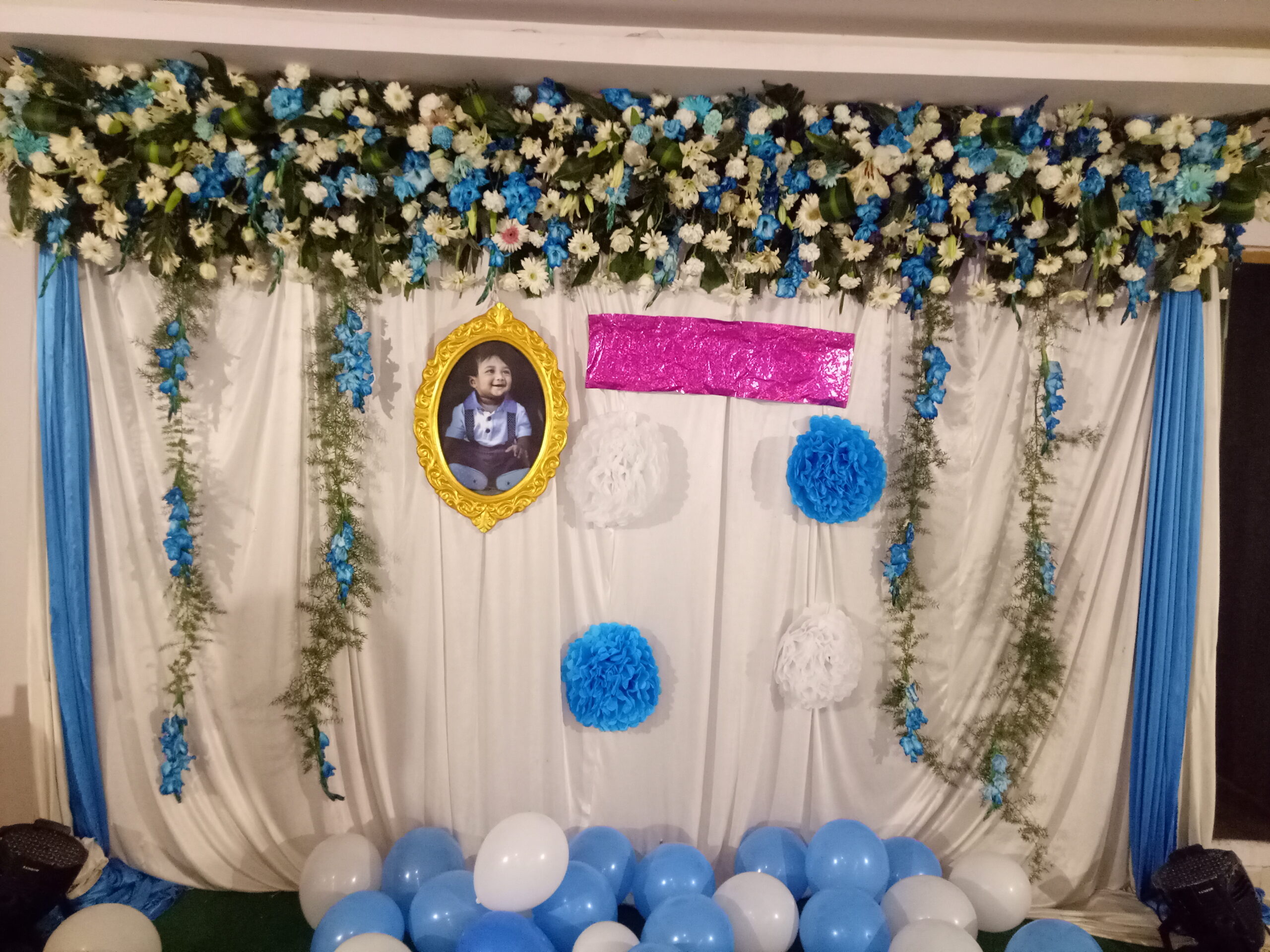 Blue and White Gerbera Flowers Decoration