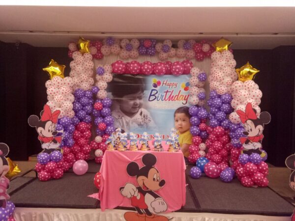 Dotted Balloons Pink, White and Purple Decoration
