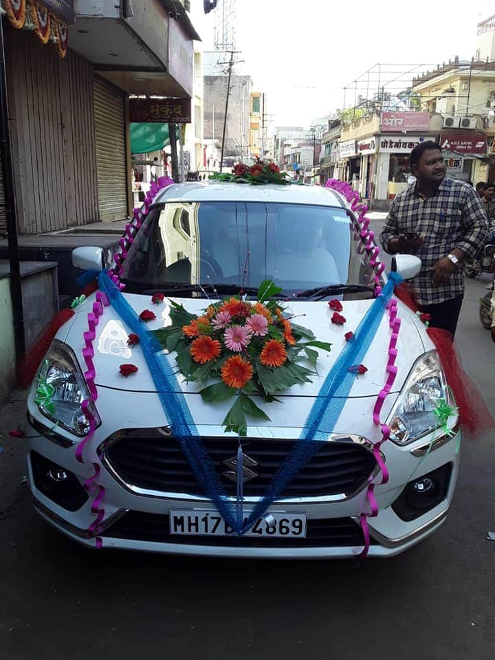 Gerbera and Roses Car Decoration