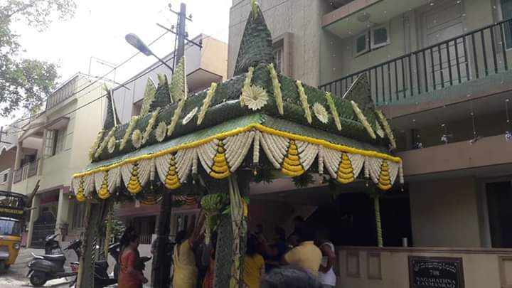Beatiful Grand Flower Chapra