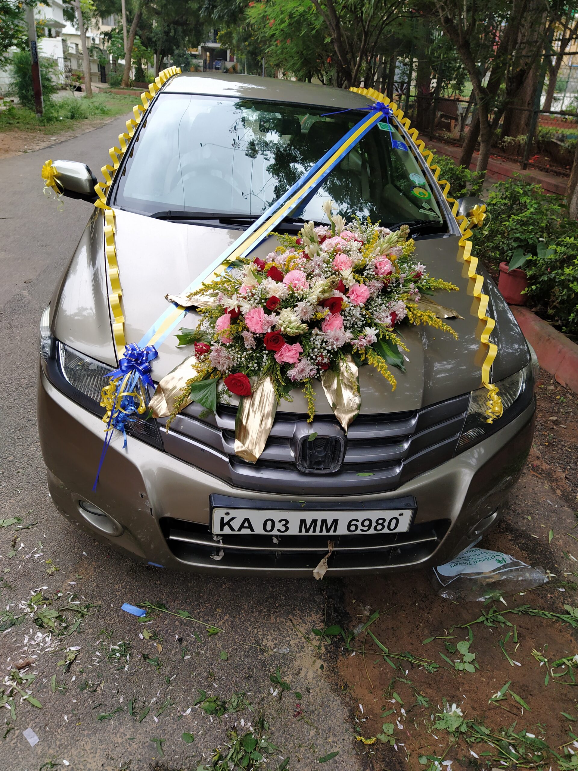 Roses and Multiple Flowers Car Decoration