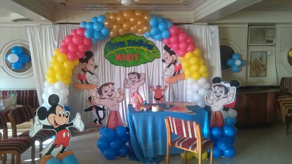 Cartoon-themed Mutli-colour Balloon Decoration