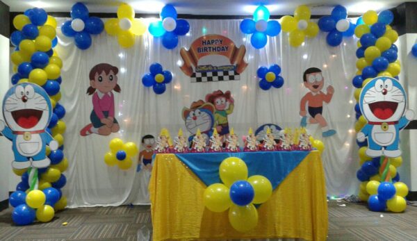 Doraemon-themed Blue and Yellow Balloon Decor