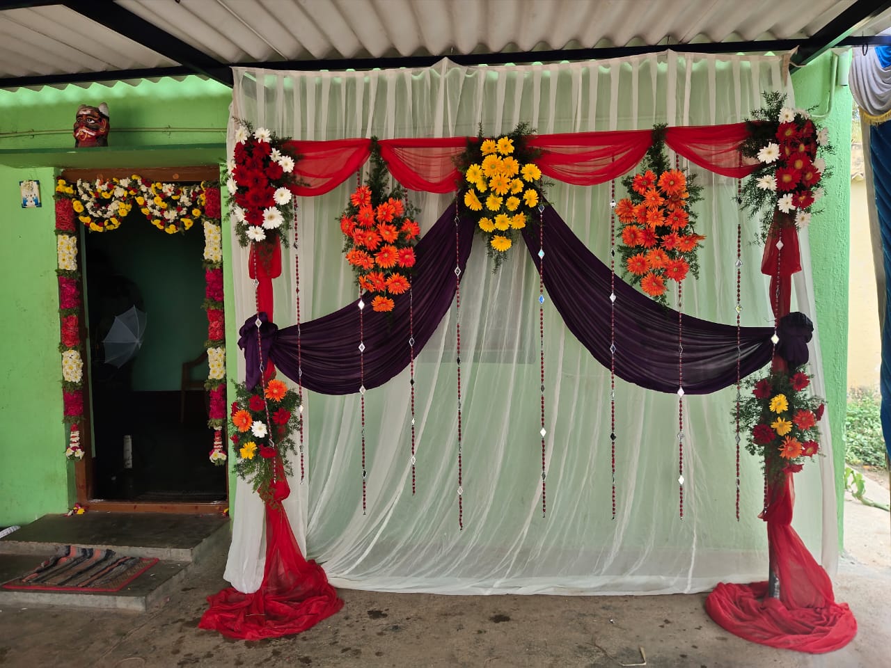 Gerbera Backdrop Decor for Wedding