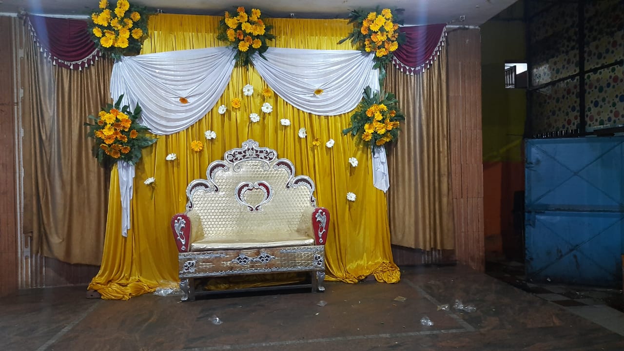 Yellow Gerbera Flowers Decoration