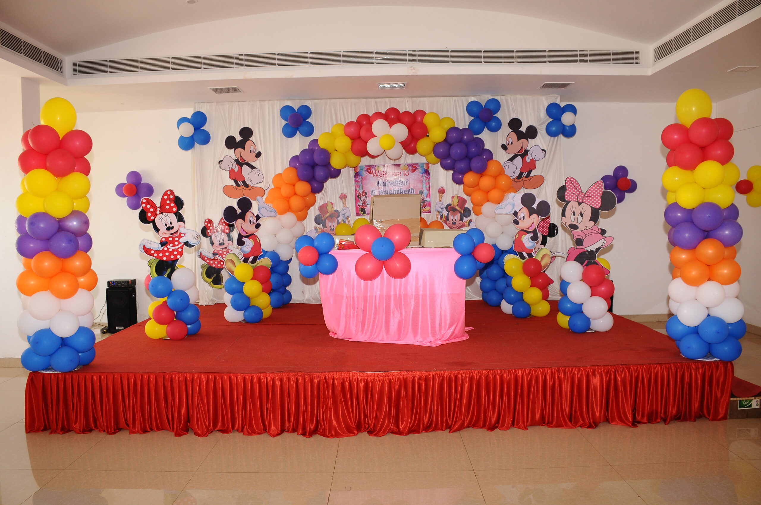 Mickey Mouse-themed Multicolour Balloon Decoration