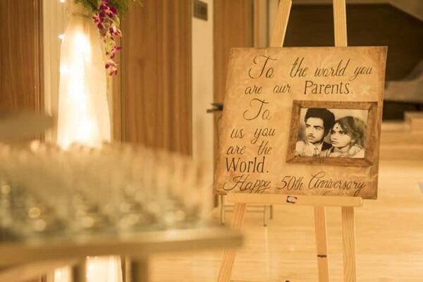 Grand Gold-themed Birthday Party Decoration Package - Image 3